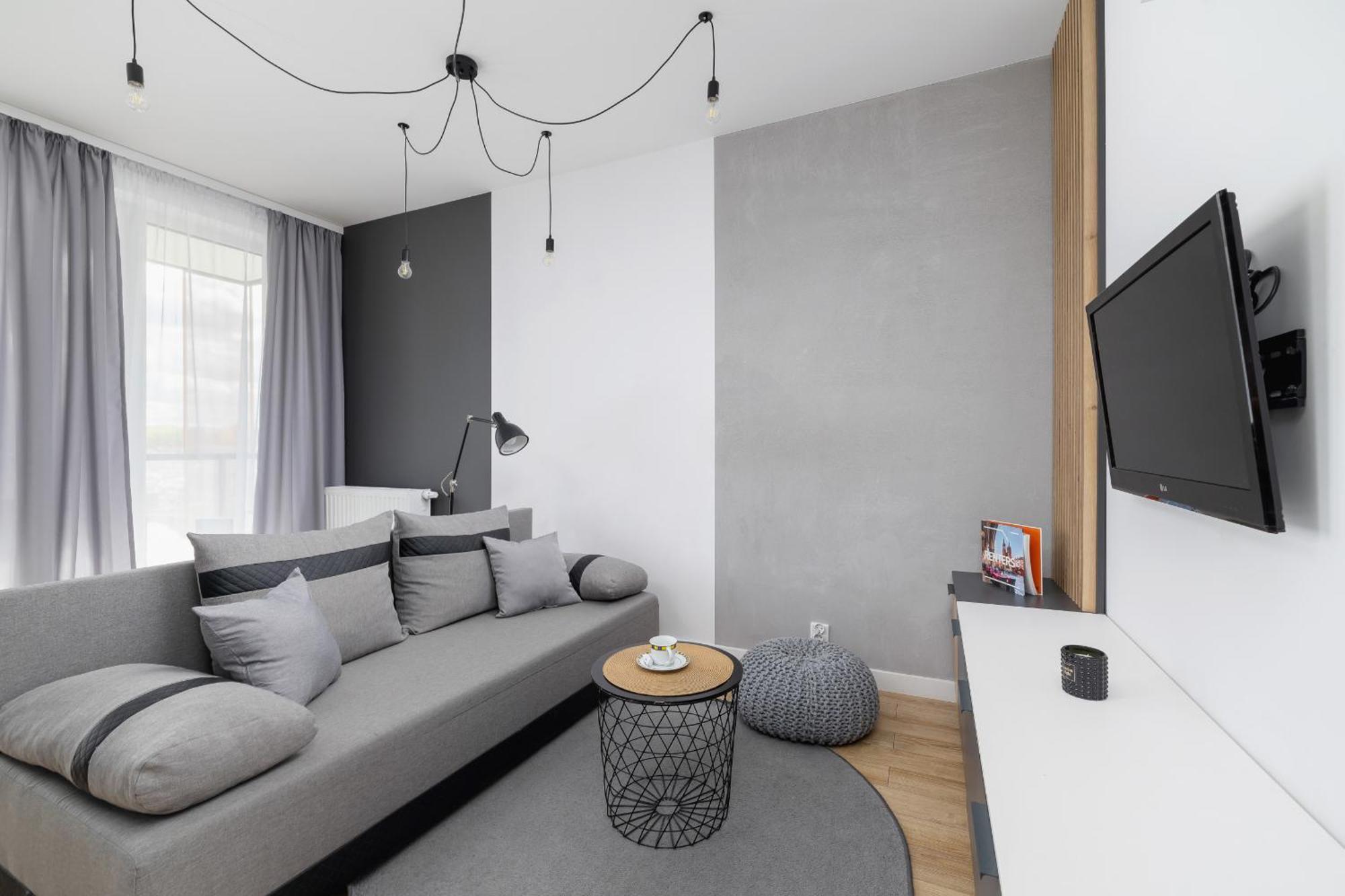 Apartment Elegant In Cracow With Balcony, Parking And Desk By Renters *